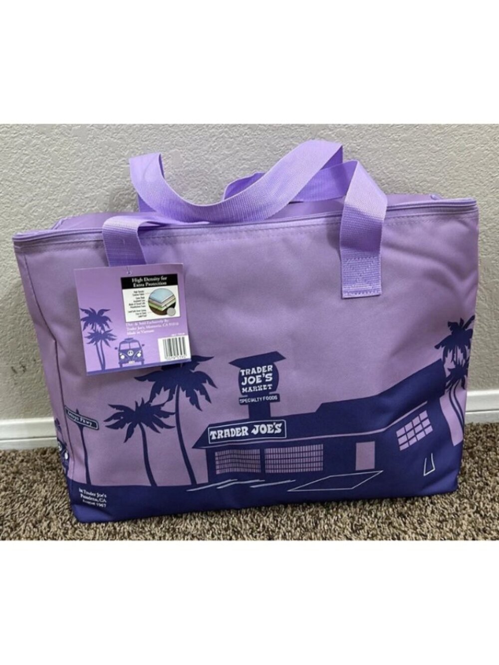 NWT Trader Joe's Large Reusable Insulated Bag - Lavander